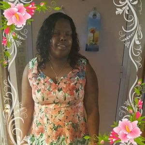 Meet your Posher, Debera